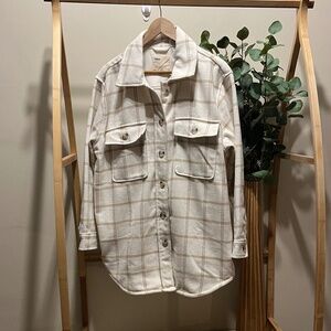 NWOT Tilley Treasure & Bond Jacker